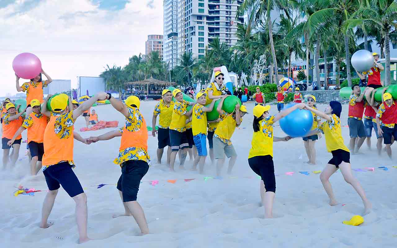 Chụp ảnh team building